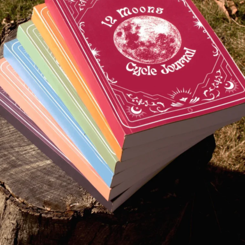 12 Moons Cycle Journal